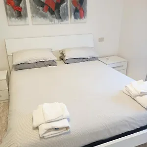 Mare Calmo Con Parcheggio Appartamento Massa (Tuscany)